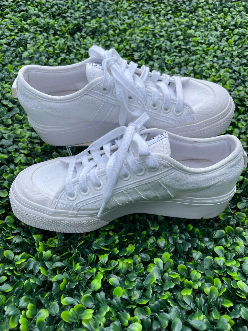 adidas nizza Womens White Platform Low-Top Sneakers size 8.5
